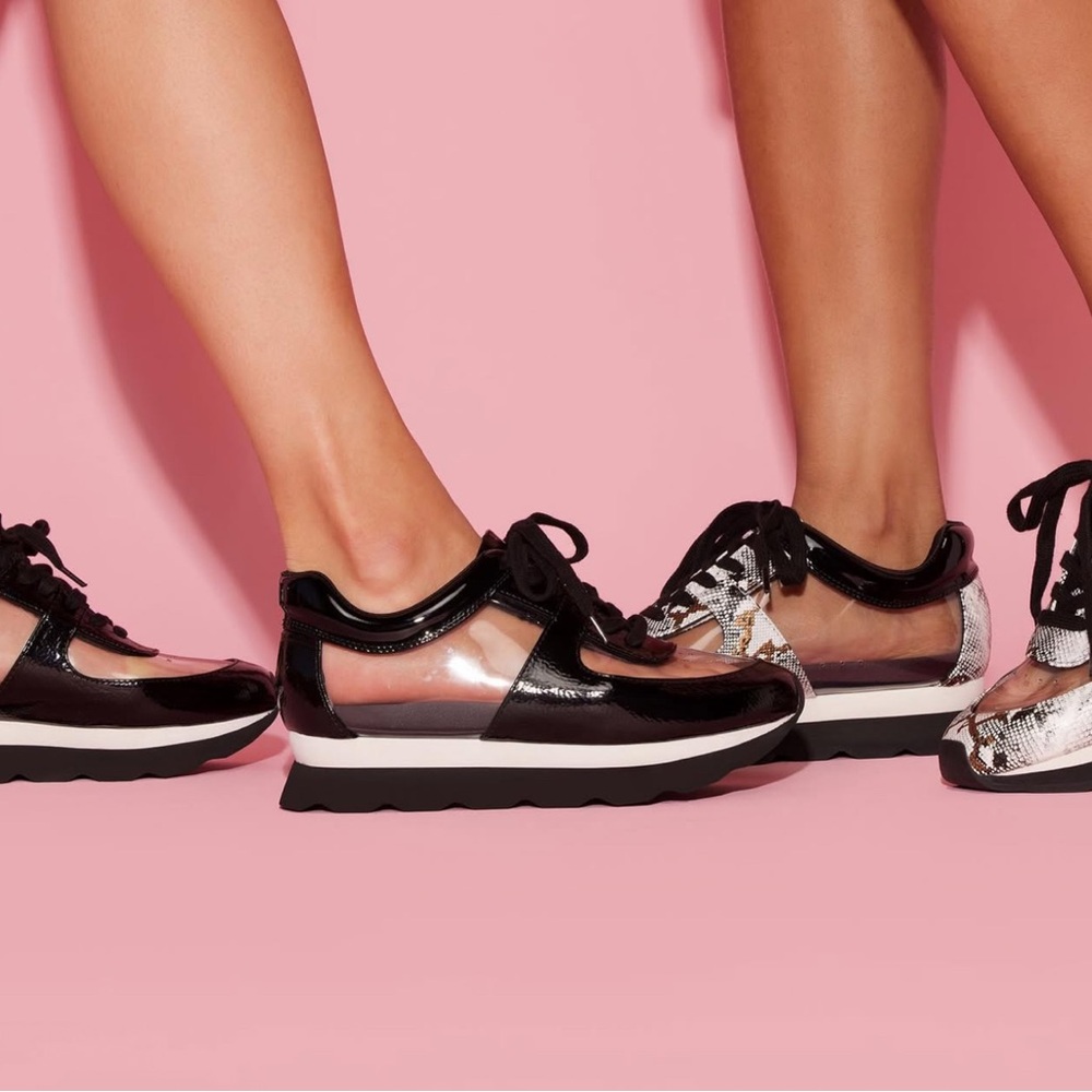Jessica Rich Python-Print clear sneakers NIB with dust bag